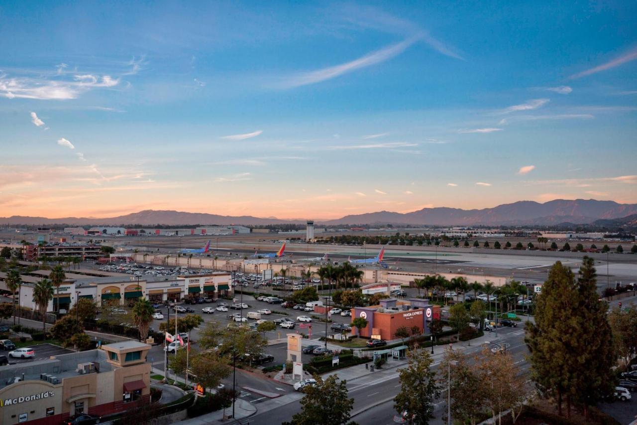 Los Angeles Marriott Burbank Airport מראה חיצוני תמונה