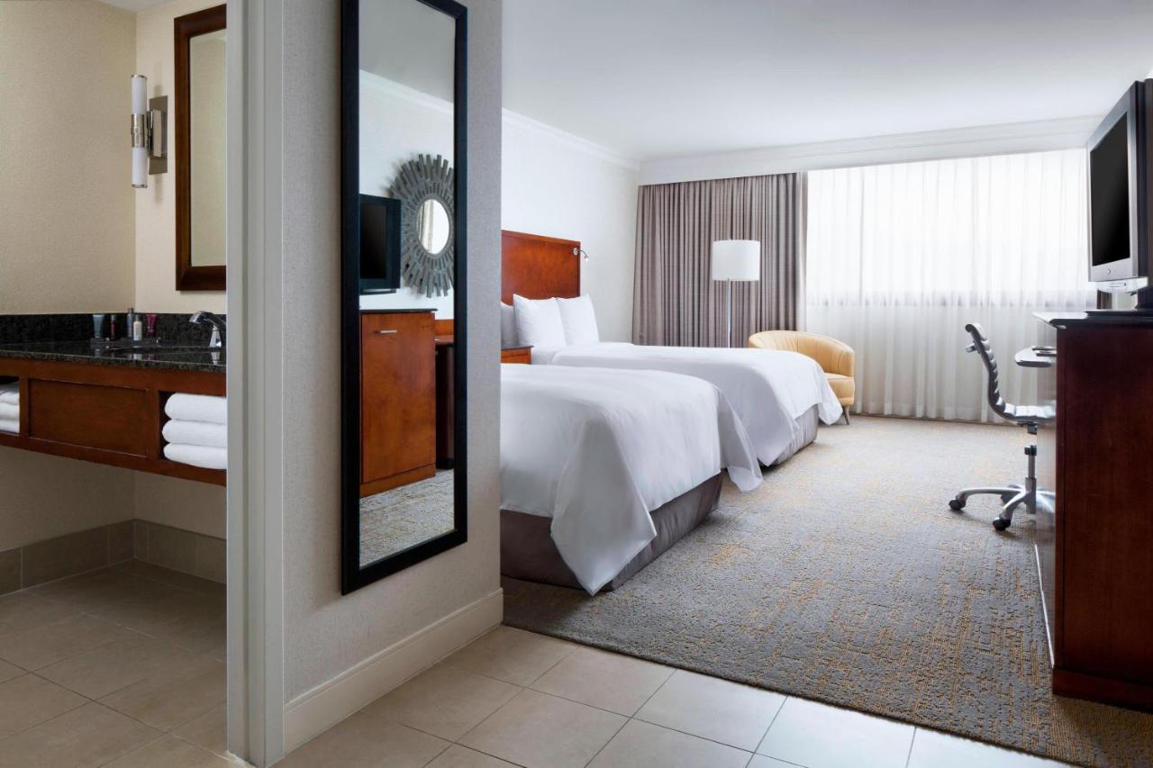 Los Angeles Marriott Burbank Airport מראה חיצוני תמונה